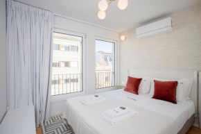 Liiiving in Porto-Modern & Glam Rooftop Apartment